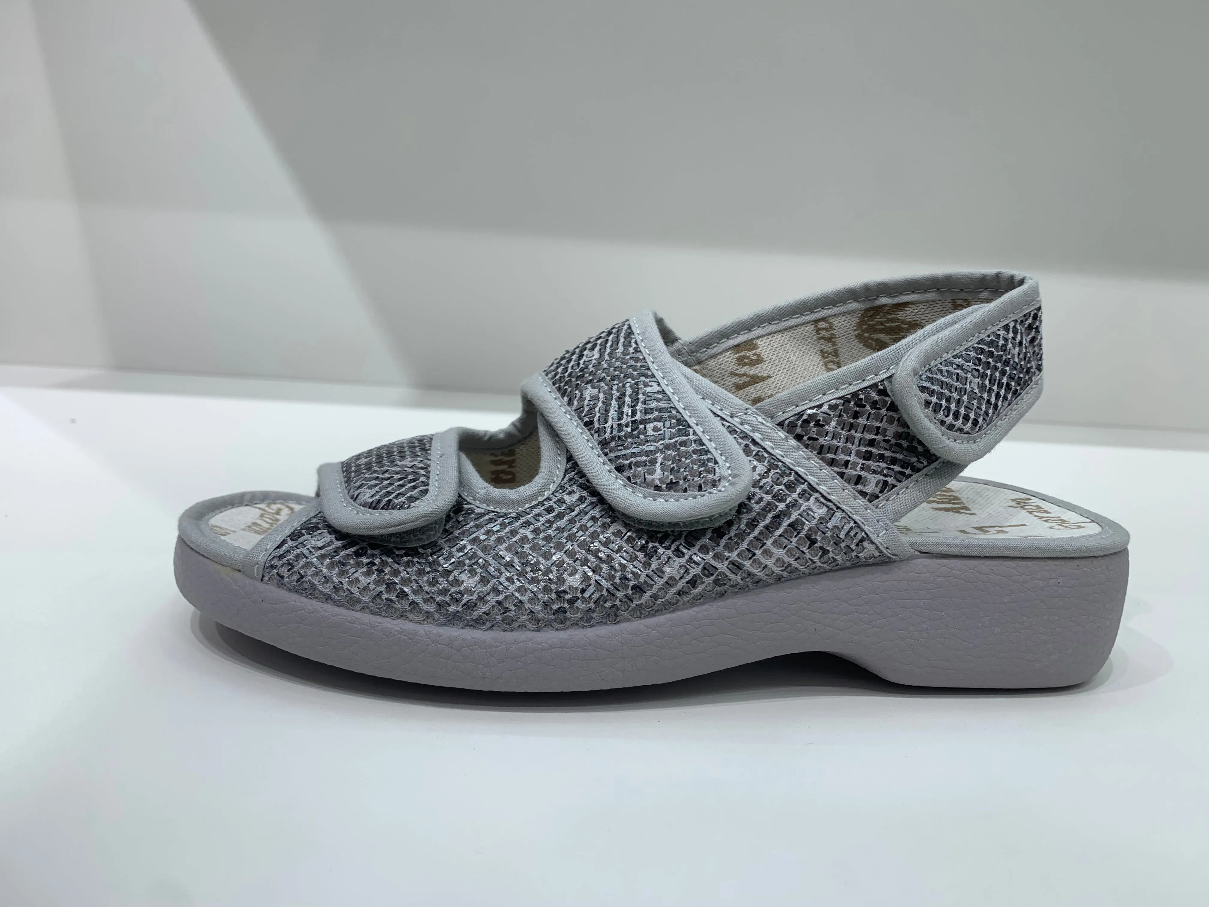 3215213 PEARL GREY