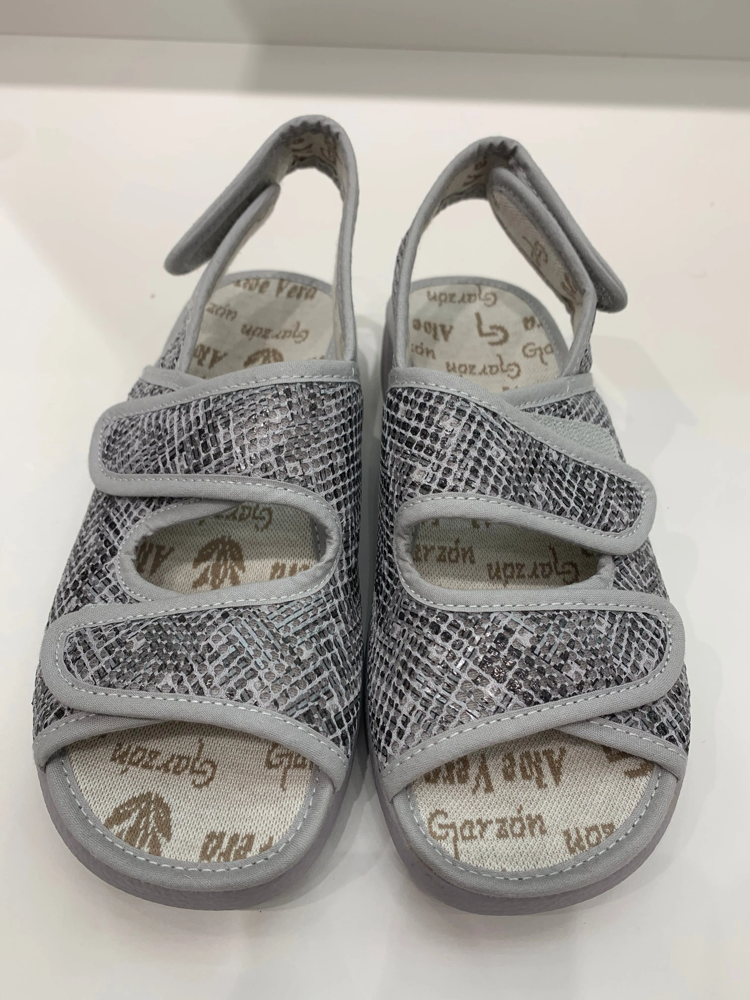 3215213 PEARL GREY