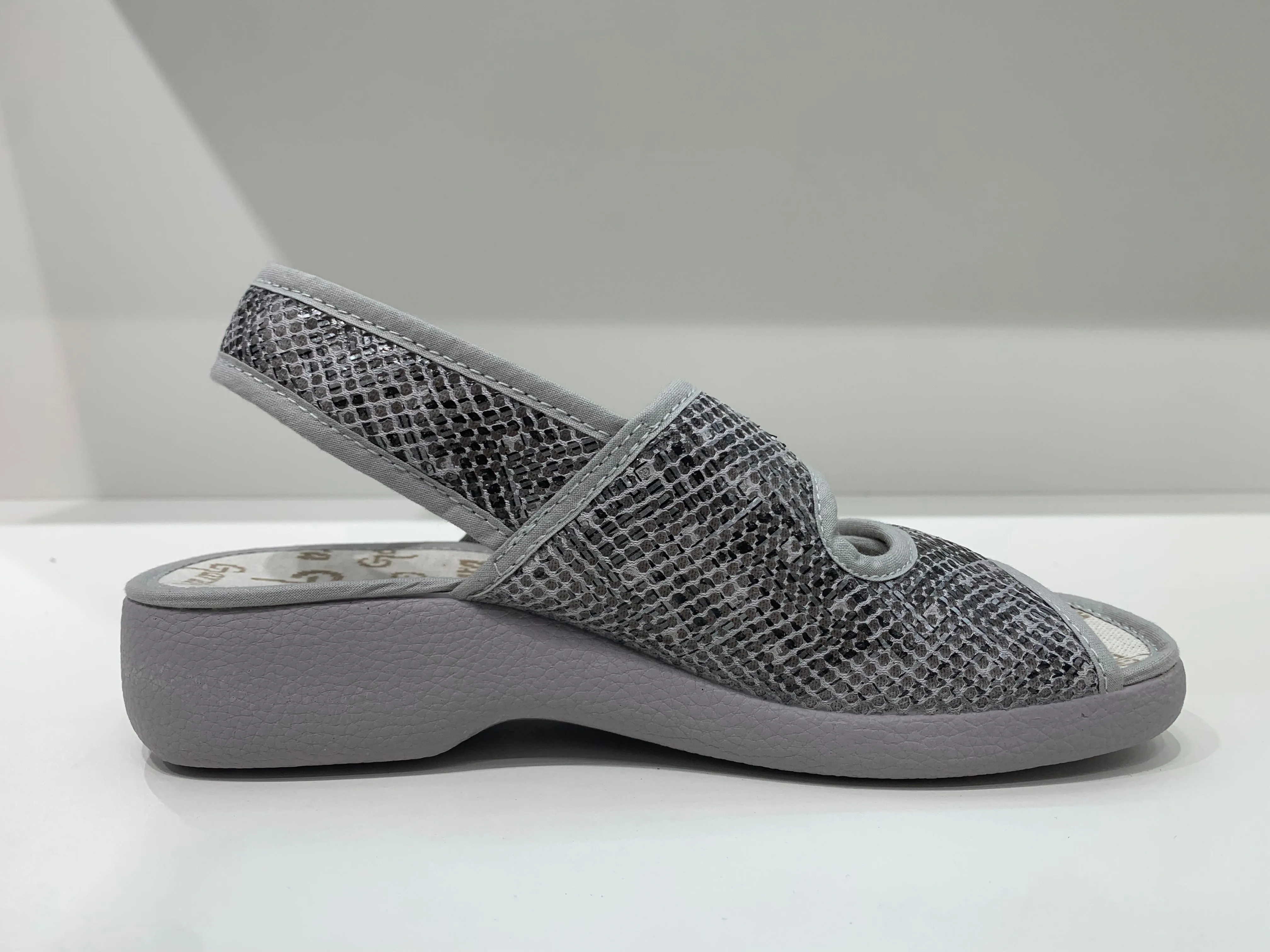 3215213 PEARL GREY
