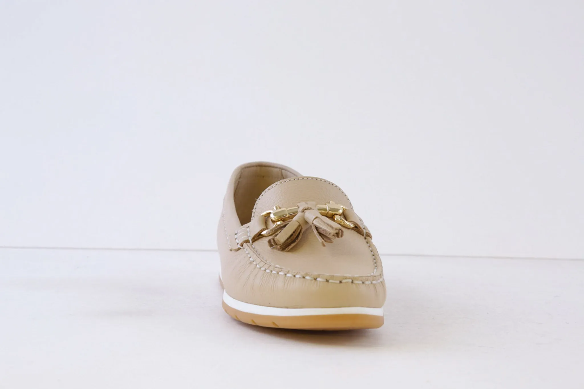 AEROBICS - 8380.014 FLAT SLIP-ON MOCCASIN SHOE - NUDE