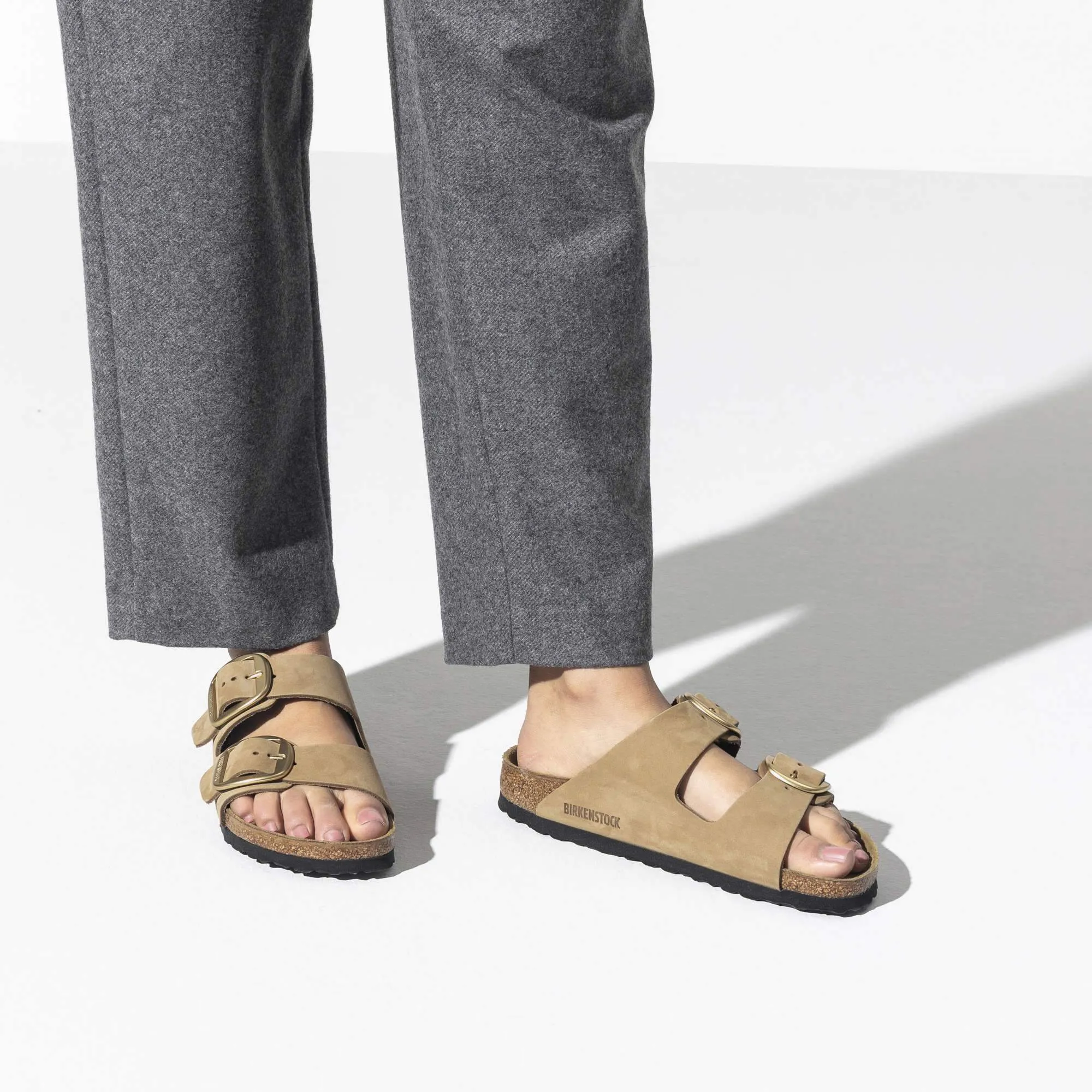 Arizona Big Buckle Nubuck Leather