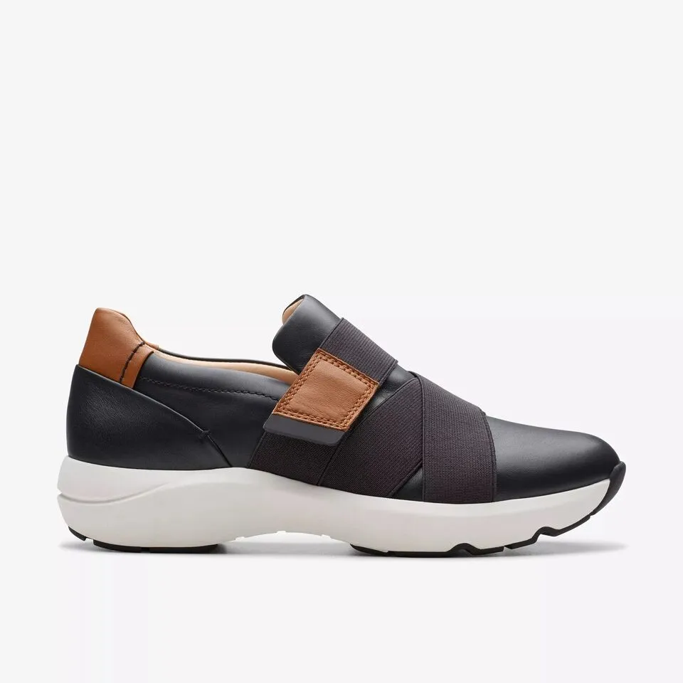 Clarks Women's Tivoli Strap Black Leather