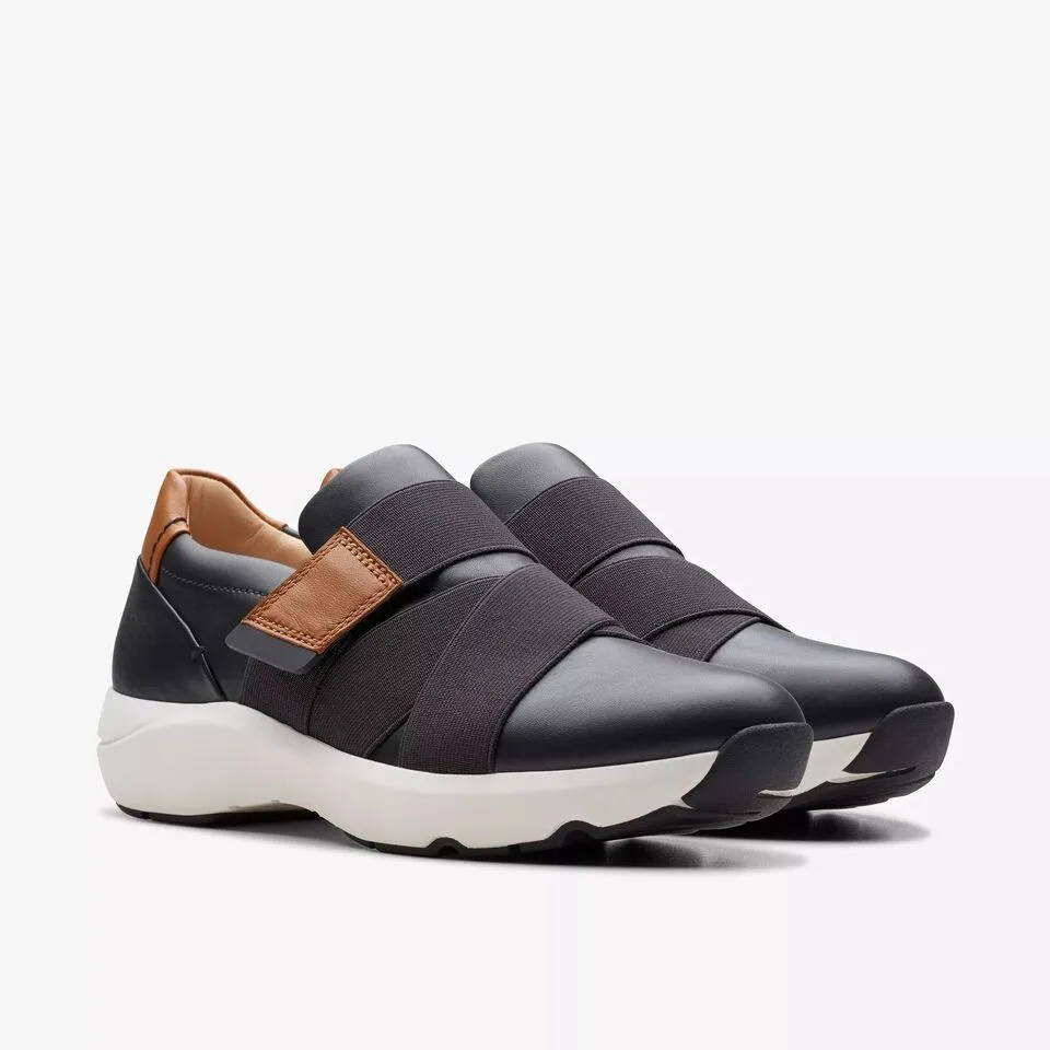 Clarks Women's Tivoli Strap Black Leather