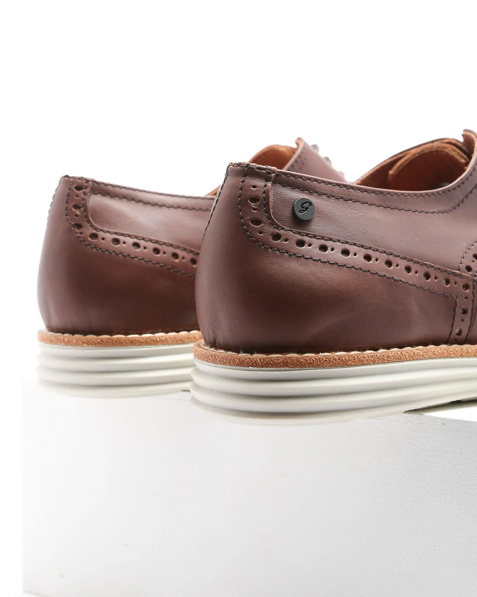 Derby Brogue 1023 Brown
