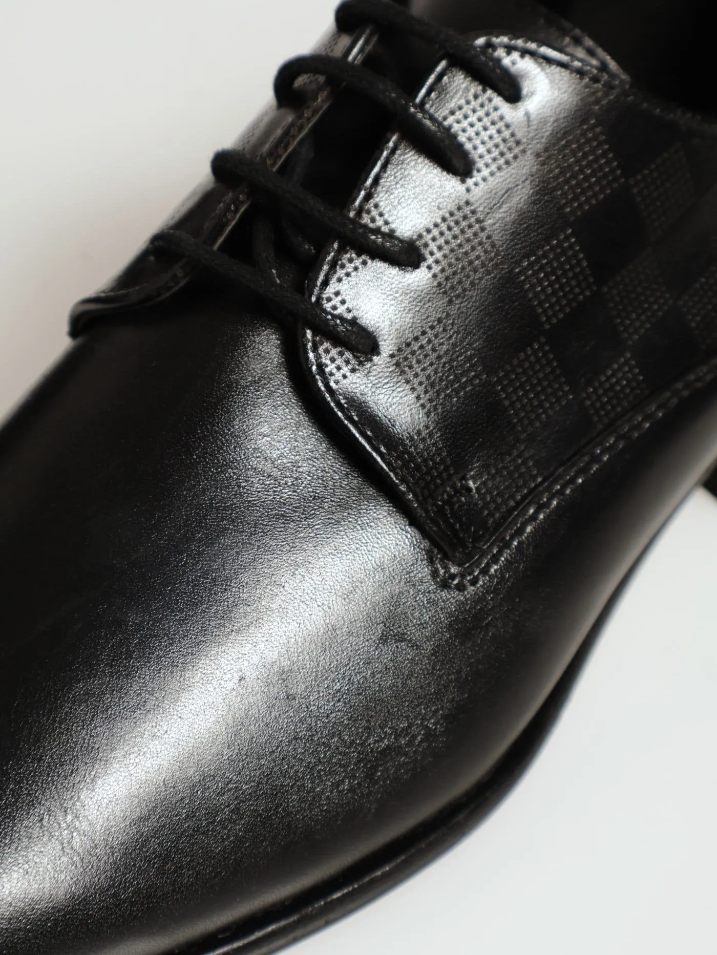 Lazer Back Quarter Lace Up Derby - Black