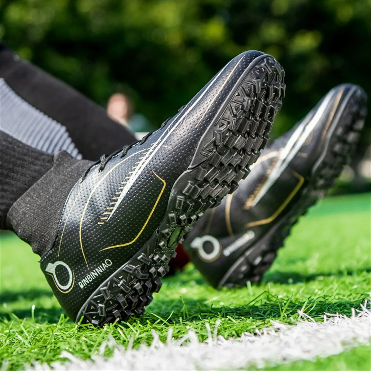 MDPCX Athletic Sports Football Shoes Men's Outdoor Football Shoes Track and Field Lawn World Team Running Sports Shoes Lightweight Breathable Non-Slip Shock-Absorbing Long Spikes Short Spikes