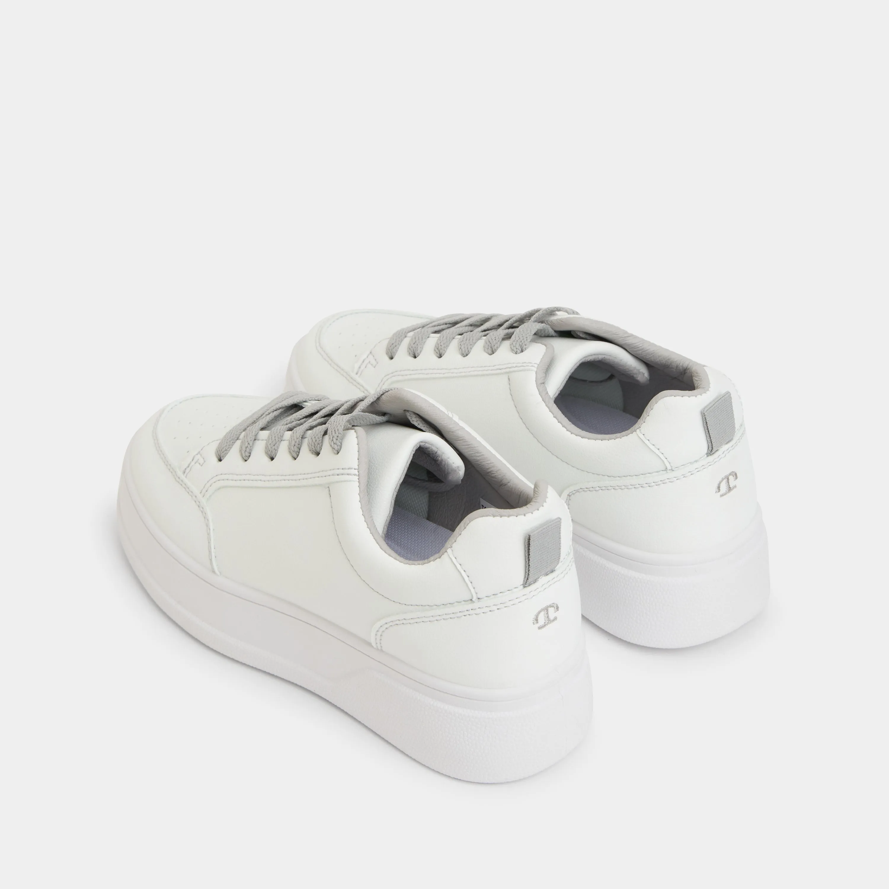 Megan Sneaker