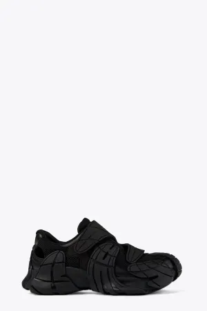 Sneaker nera bassa in mesh e gomma con velcro - Tormenta