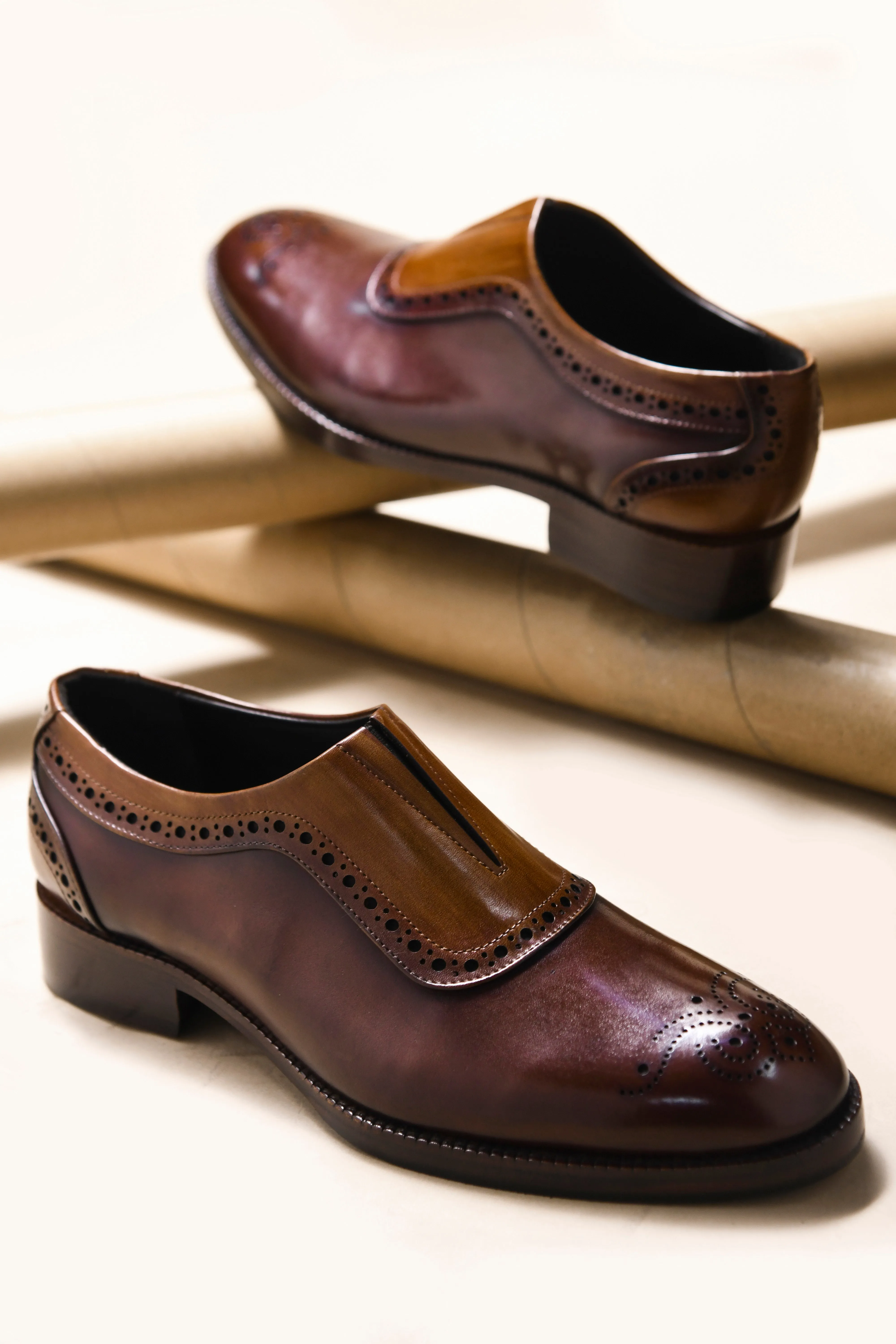 SOLOMONS LOAFER | BROGUE BROWN