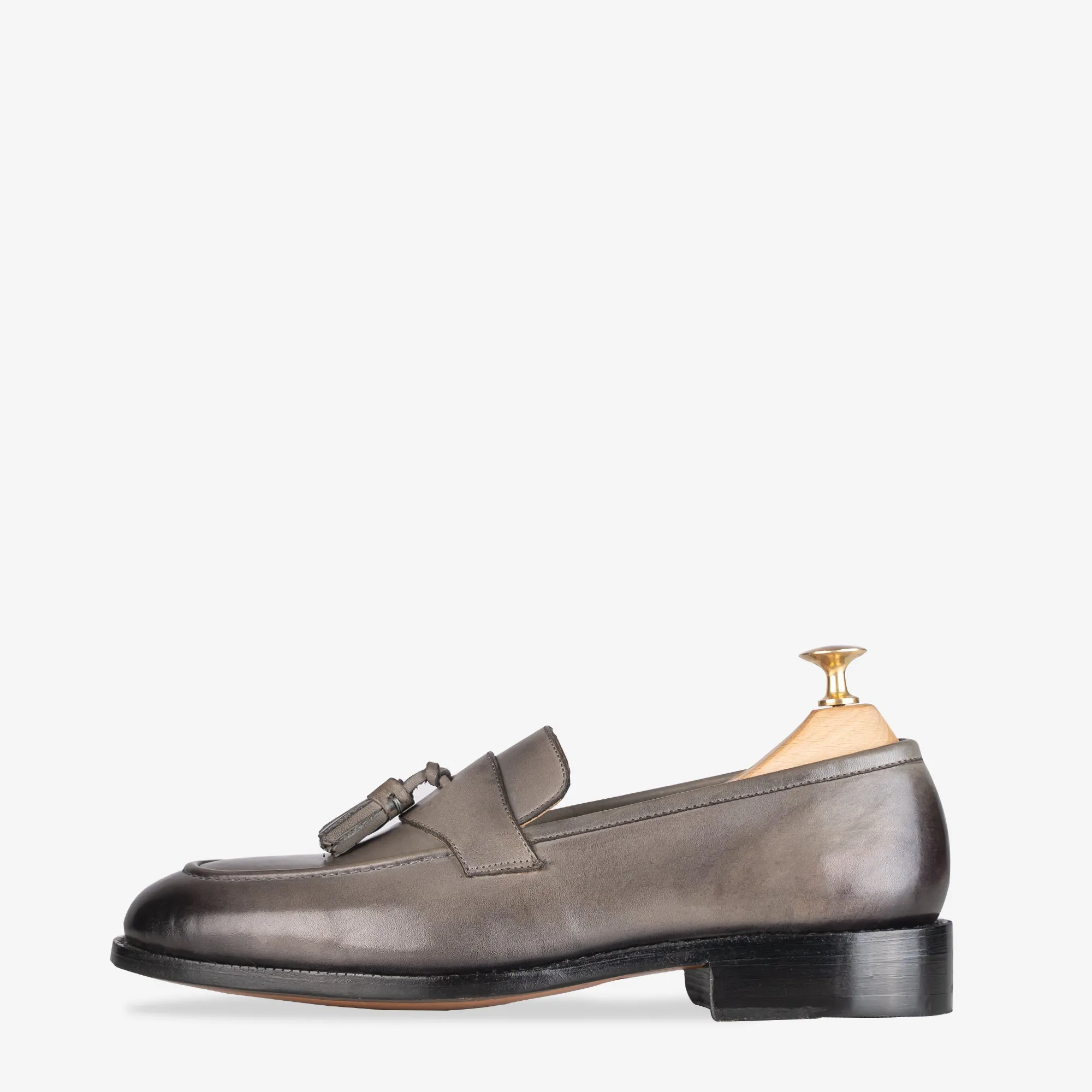 Southwark Big Tassel Smoked Grey Slip-on