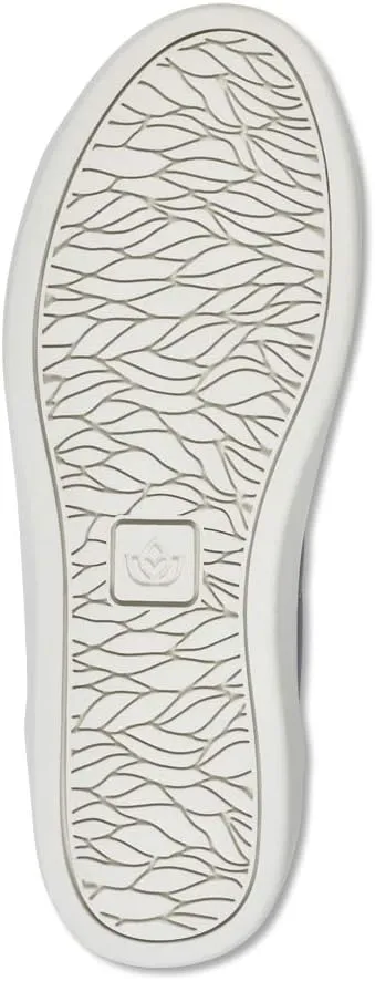 Spenco Women's Malibu Lux Sneaker