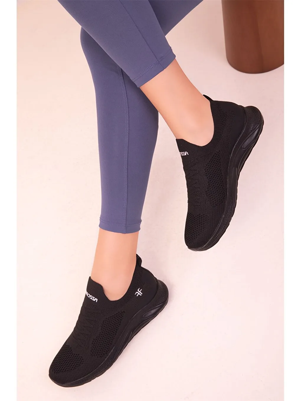 Women's Sports Shoes with Mesh Detail