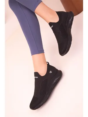 Women's Sports Shoes with Mesh Detail